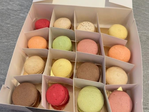 Macarons 16 stuks doosje